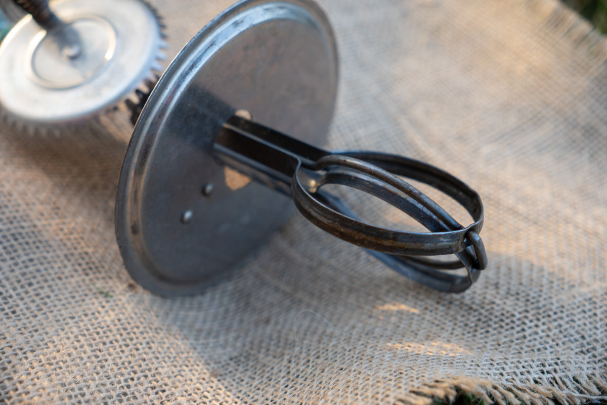 Vintage Hand Crank Egg Beater