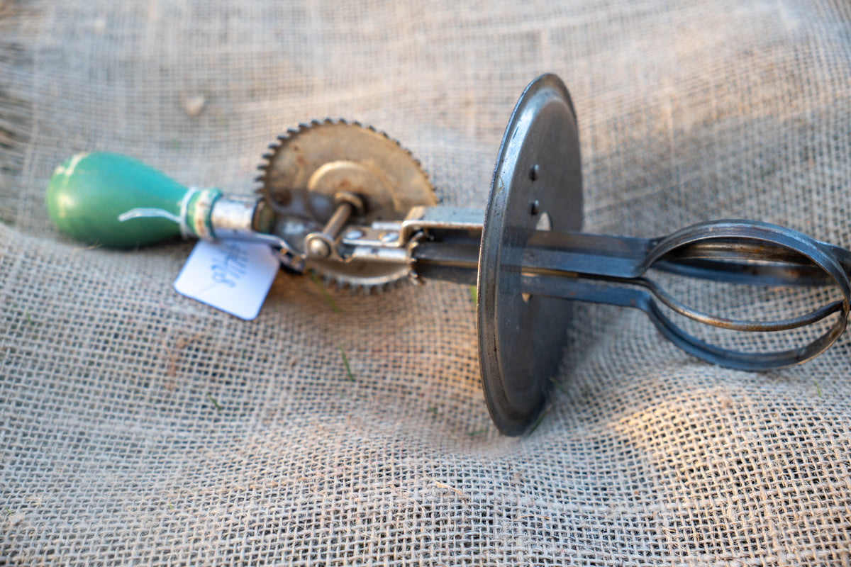 Vintage Hand Crank Egg Beater