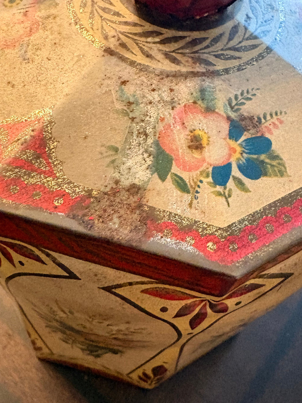 Vintage Arthur Holland England Toffee Tin