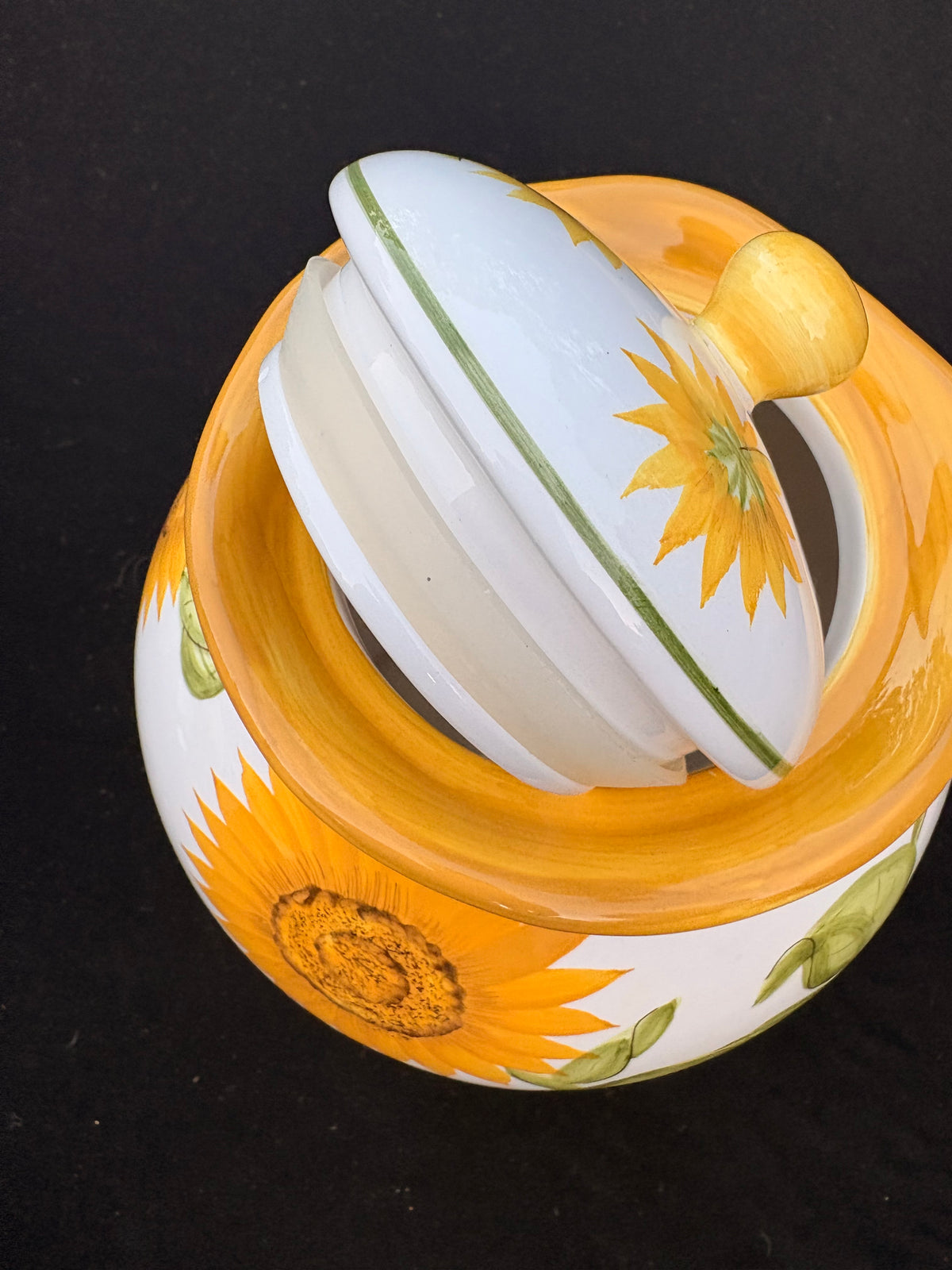 Nonni's Biscotti Jar