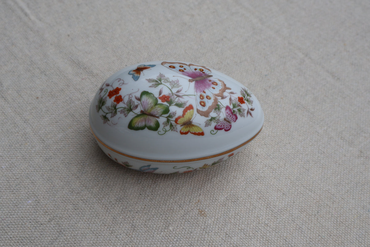 Vintage Avon “Butterfly Fantasy” Porcelain Egg-Shaped Trinket Box – 1974
