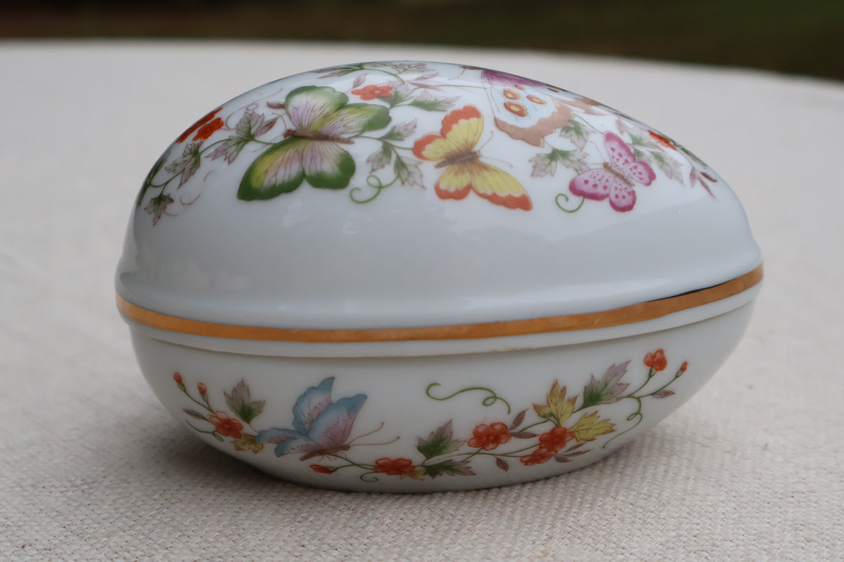 Vintage Avon “Butterfly Fantasy” Porcelain Egg-Shaped Trinket Box – 1974