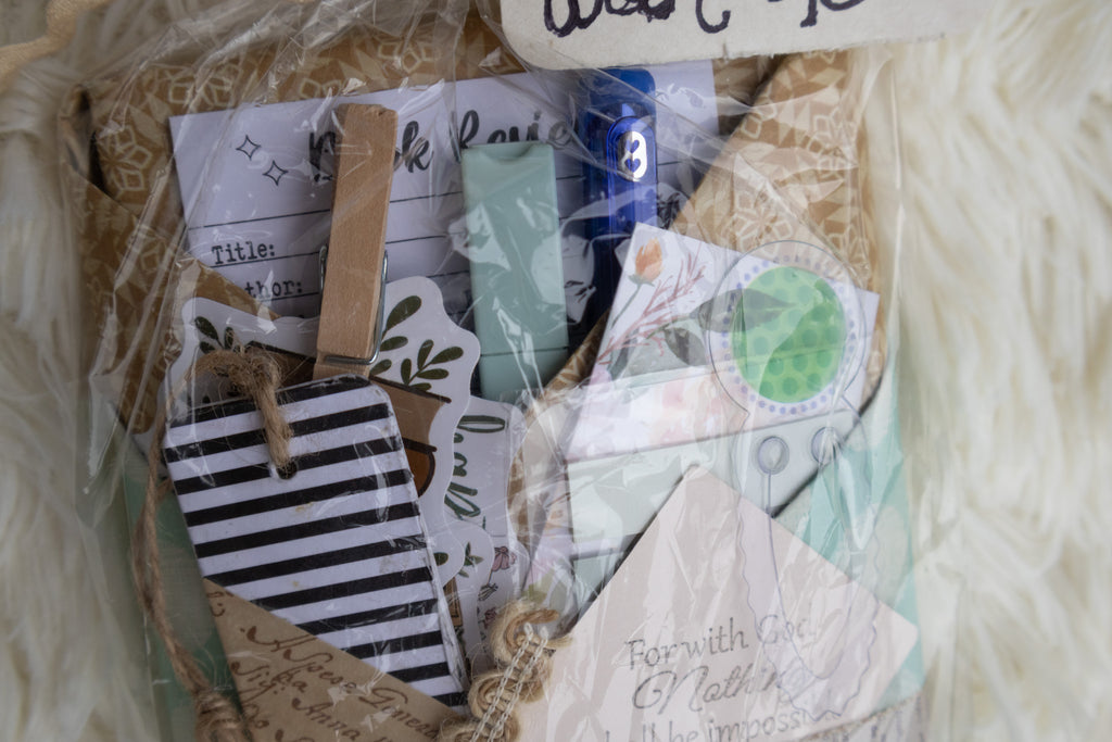 Blind Date with a Book – Inspirational Christmas Novel Bundle
