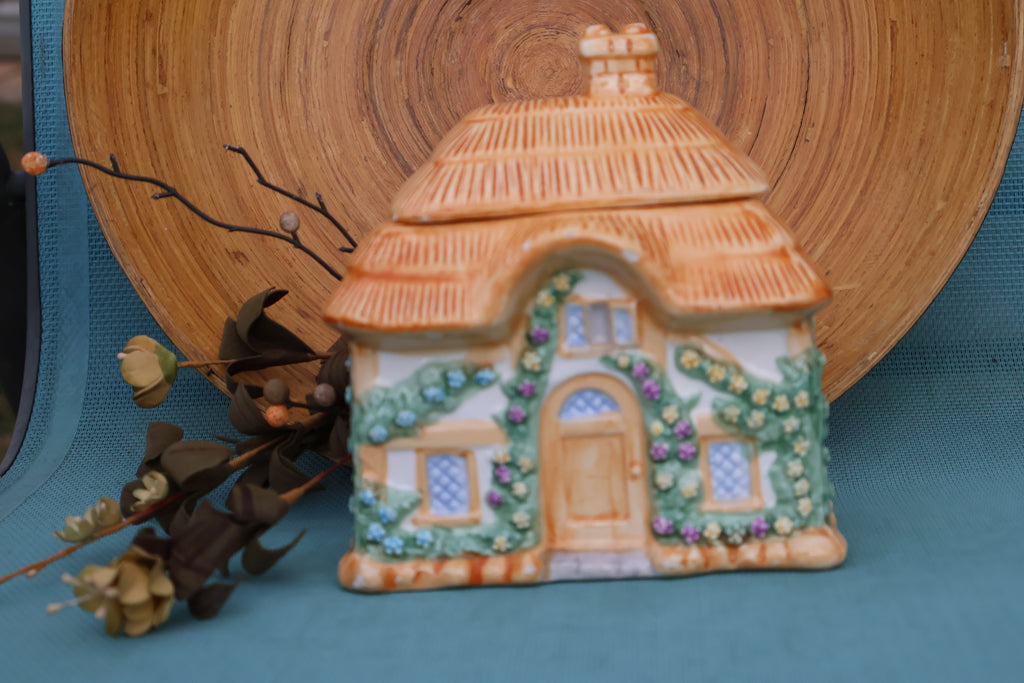 Vintage Teleflora Ceramic Cottage Jar by Violet L. Schwenig