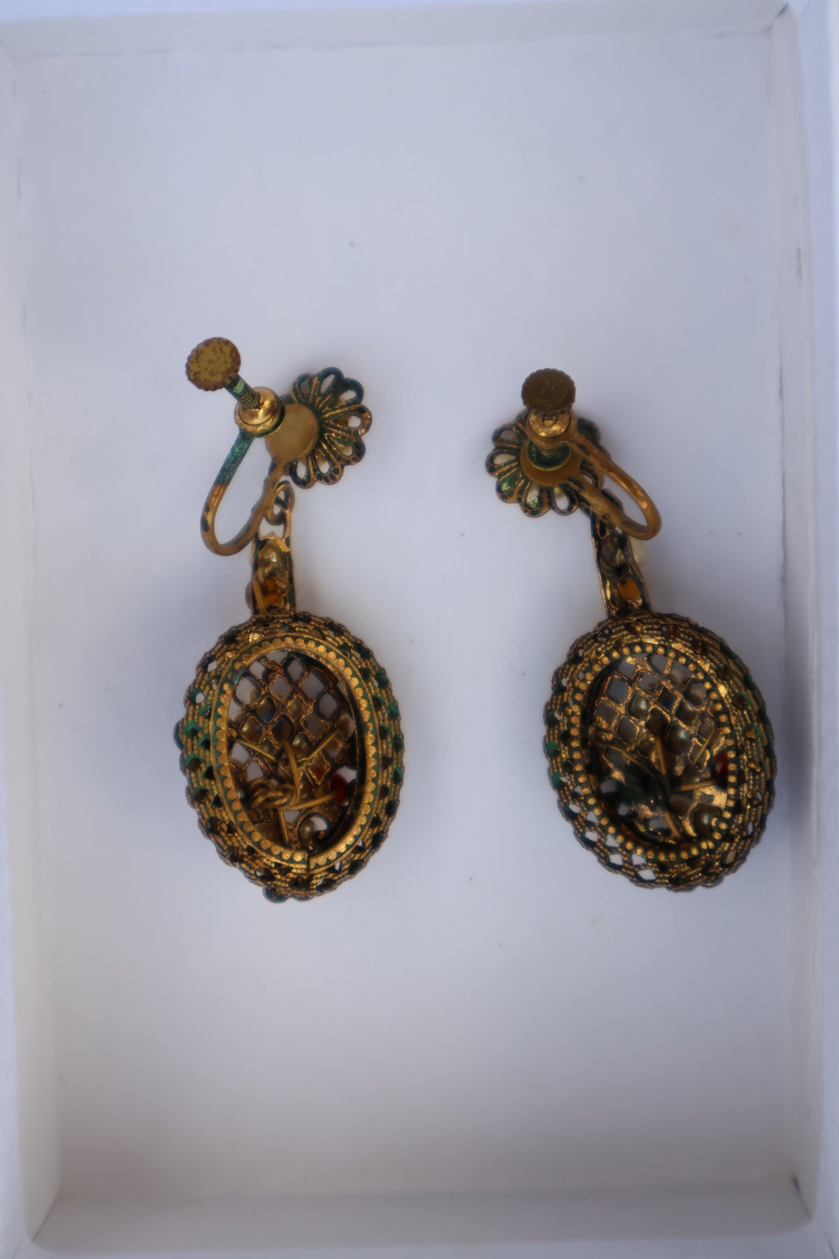 Vintage Gold-Tone Pearl & Jewel-Tone Cluster Screw-Back Earrings