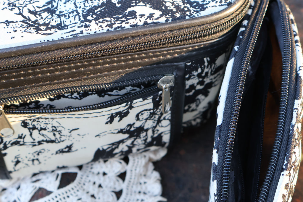 Black & White Toile de Jouy Makeup Case – 2-Piece Set