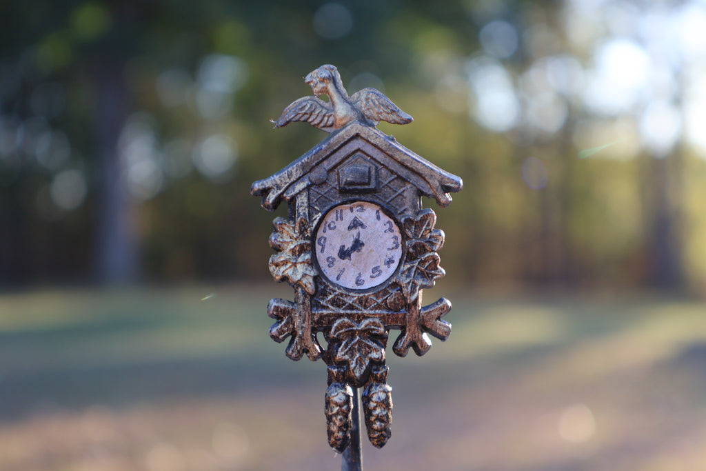 Miniature Cat & Cuckoo Clock Figurine in Antique Gold
