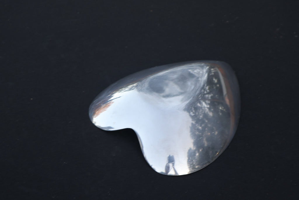 Nambé Heart-Shaped Alloy Bowl #118B – 1987